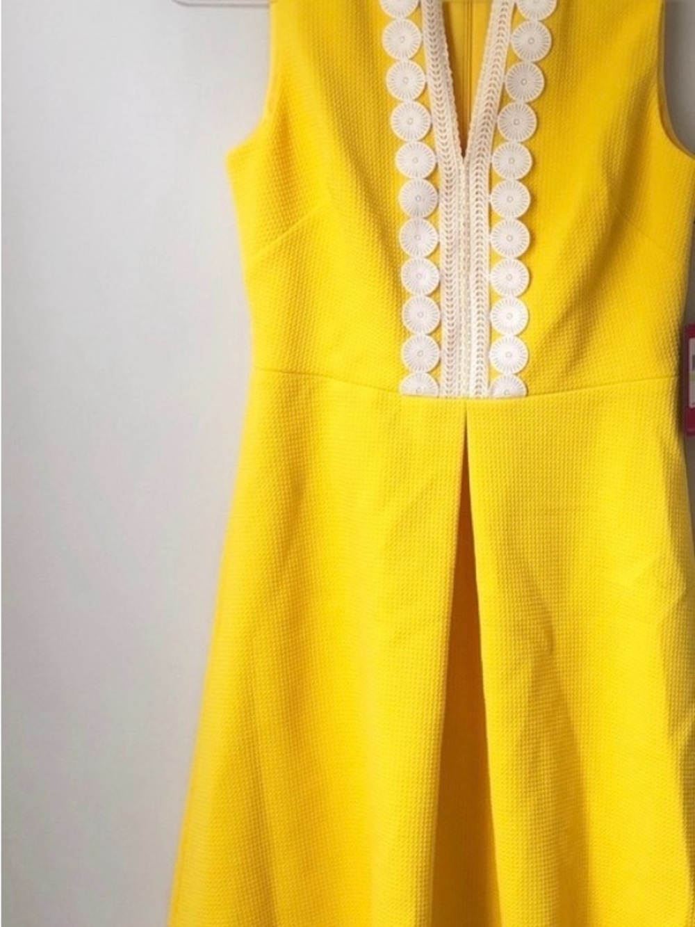 Vince Camuto Bright Yellow Sleeveless Dress with White Lace Trim